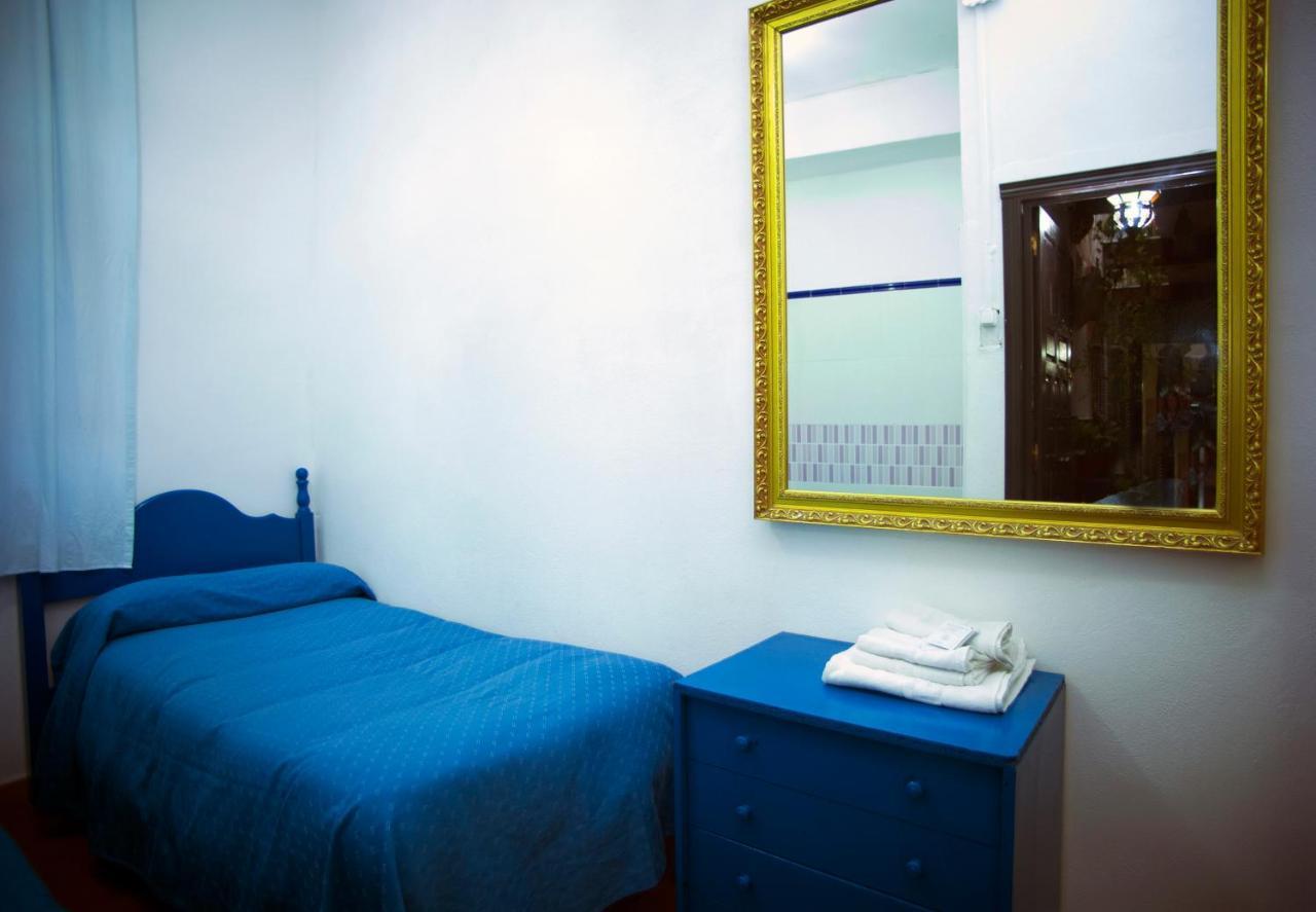 Pension Santa Maria La Blanca Sevilla Eksteriør bilde