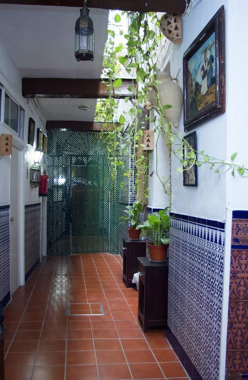 Pension Santa Maria La Blanca Sevilla Eksteriør bilde