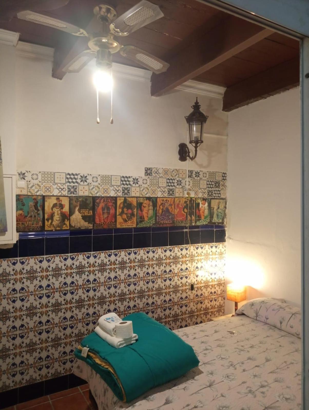 Pension Santa Maria La Blanca Sevilla Eksteriør bilde