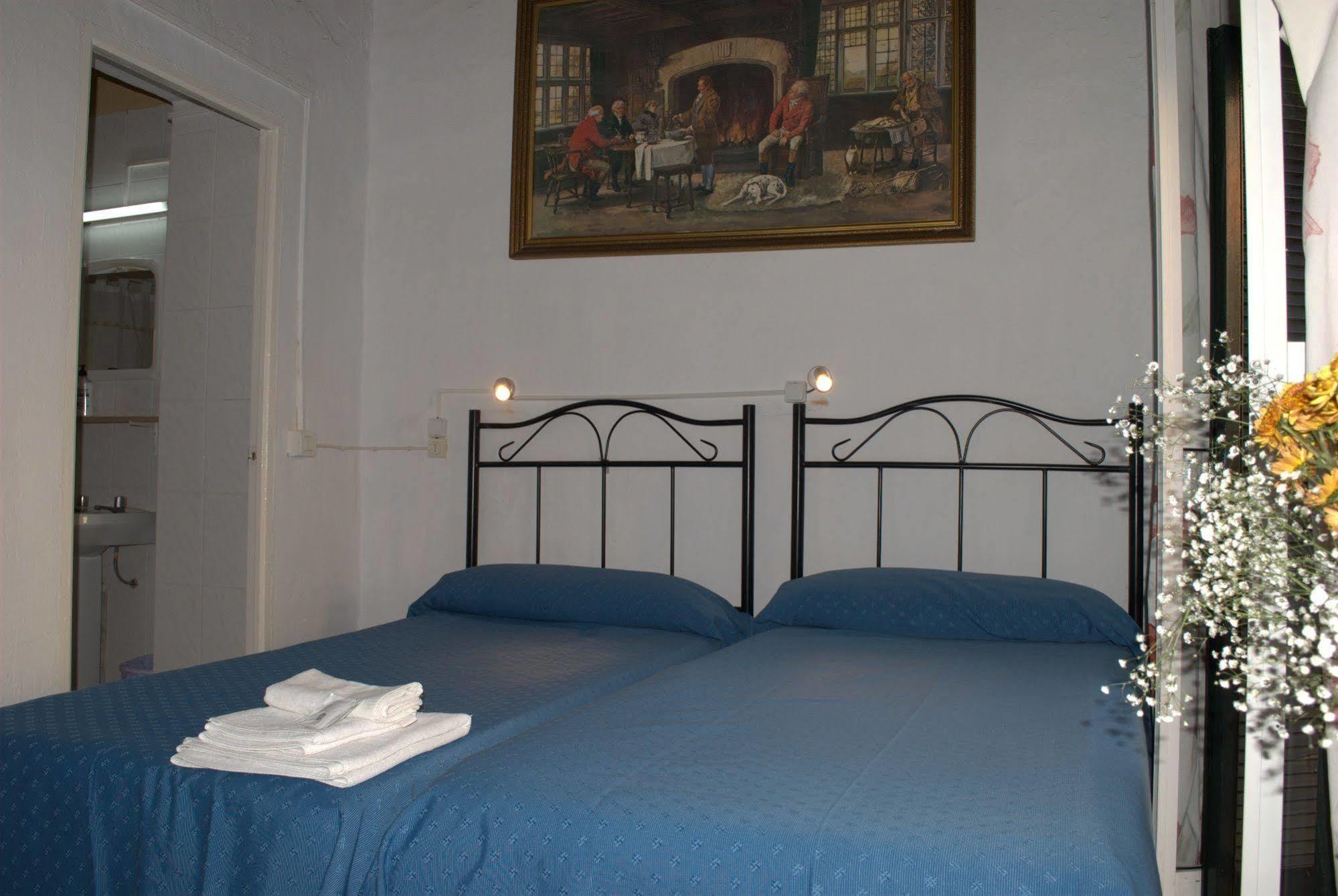 Pension Santa Maria La Blanca Sevilla Eksteriør bilde